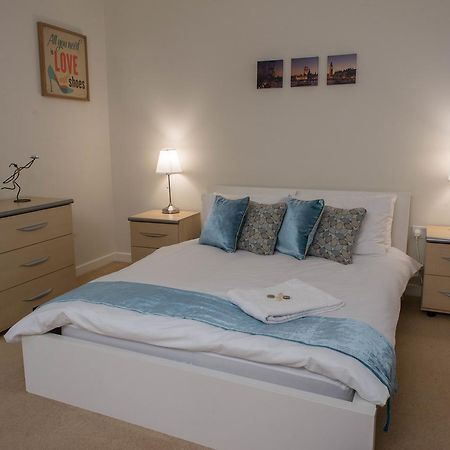 Royal Limehouse Apartment لندن المظهر الخارجي الصورة